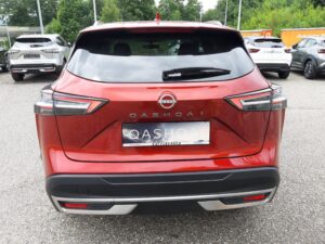 Nissan Qashqai 1.3 DIG-T MHEV N-Connecta Xtronic *Facelift*, Rückseite