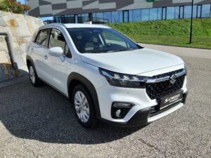SUZUKI S-CROSS 1.4 DITC ALLGRIP HYBRID SHINE, Ansicht von vorne