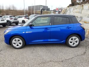 NEW SUZUKI SWIFT 1.2 HYBRID SHINE, Ansicht seitlich